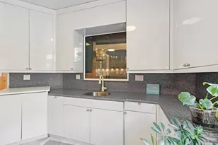 N1W31286 Hickory Hollow Ct, Delafield, WI 53018 - Photo 60