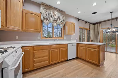 4009  Hickory Knoll Rd, Delafield, WI 53029 - Photo 10