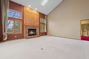 4009 Hickory Knoll Rd, Delafield, WI 53029 - Photo 6