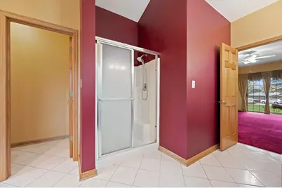 4009  Hickory Knoll Rd, Delafield, WI 53029 - Photo 20