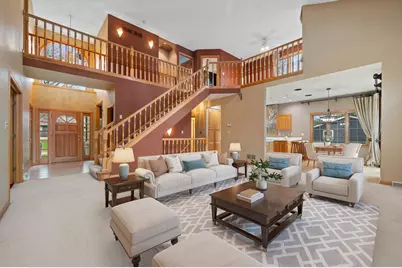 4009  Hickory Knoll Rd, Delafield, WI 53029 - Photo 8