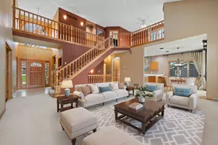 4009 Hickory Knoll Rd, Delafield, WI 53029 - Photo 8