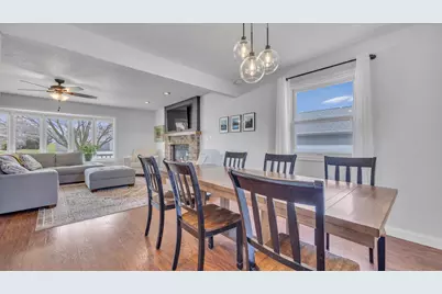 3415 N 49th Pl, Sheboygan, WI 53083 - Photo 8