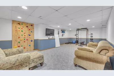 3415 N 49th Pl, Sheboygan, WI 53083 - Photo 20