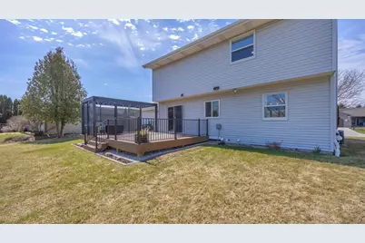 3415 N 49th Pl, Sheboygan, WI 53083 - Photo 26
