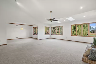 7306  Forty Acre Rd, Racine, WI 53126 - Photo 8