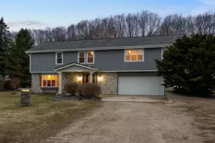 5304 Woodland Dr, Two Rivers, WI 54241 - Photo 1