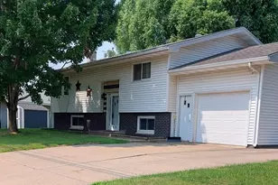 425 Church St, Holmen, WI 54636 - Photo 1