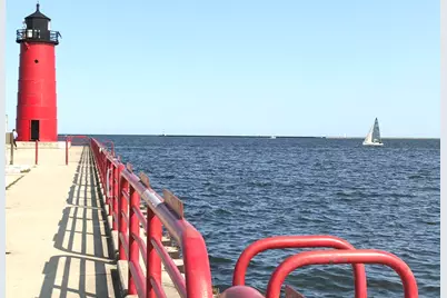 205 N Water St #404, Milwaukee, WI 53202 - Photo 40