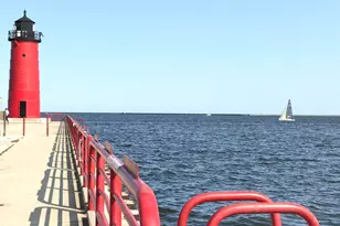 205 N Water St, Milwaukee, WI 53202 - Photo 40