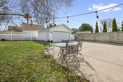 5122 N Diversey Blvd, Whitefish Bay, WI 53217 - Photo 26