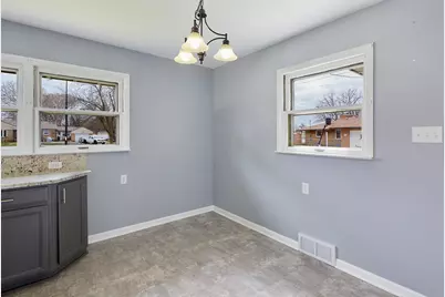 2909 S 76th St, West Allis, WI 53219 - Photo 12