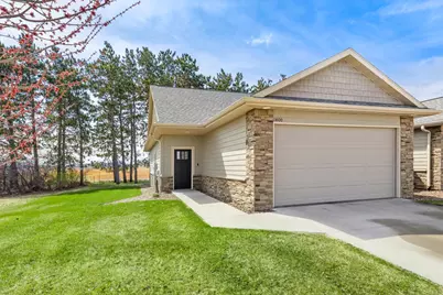 1800  Prairie Pl, Holmen, WI 54636 - Photo 1