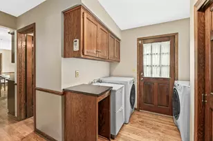 406 Crescent Ln, Thiensville, WI 53092 - Photo 30