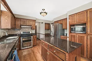 406 Crescent Ln, Thiensville, WI 53092 - Photo 14