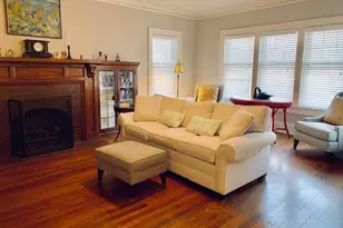 2907 E Hampshire Ave, Milwaukee, WI 53211 - Photo 2