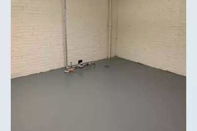 2907 E Hampshire Ave, Milwaukee, WI 53211 - Photo 26