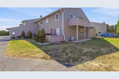 3517  Willow Cir, Sheboygan, WI 53083 - Photo 24