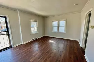 4319 N 47th St, Milwaukee, WI 53216 - Photo 2