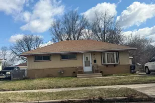6330 N Joyce Ave, Milwaukee, WI 53225 - Photo 2