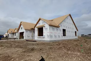 1713 Switchgrass St, Oconomowoc, WI 53066 - Photo 2