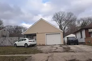 6204 W Thurston Ave, Milwaukee, WI 53218 - Photo 4