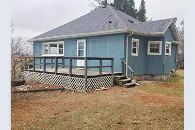 210 S Oak St, Crivitz, WI 54114 - Photo 2