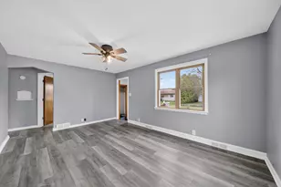 1217 Mac Arthur Ave, Sheboygan, WI 53083 - Photo 10