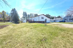 3015 Viebahn St, Manitowoc, WI 54220 - Photo 20