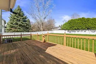 716 Appaloosa Trail, Racine, WI 53402 - Photo 40