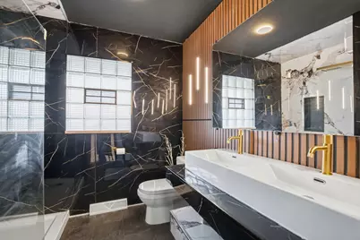 5440 N Navajo Ave, Glendale, WI 53217 - Photo 6