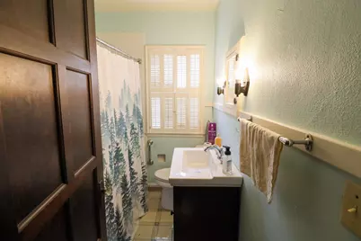 120  21st St, La Crosse, WI 54601 - Photo 6