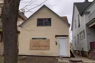 2909 N 16th St, Milwaukee, WI 53206 - Photo 1