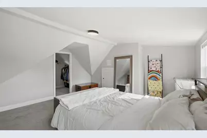 1317 E Hamilton St, Milwaukee, WI 53203 - Photo 12