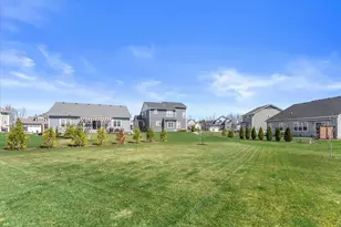 W72N1170 Augusta Ln, Cedarburg, WI 53012 - Photo 40