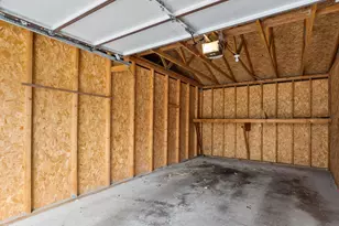 910 E Cedar Ave, Manitowoc, WI 54220 - Photo 20