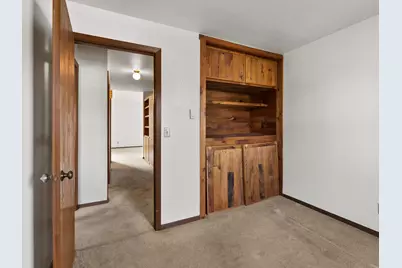 910 E Cedar Ave #403, Manitowoc, WI 54220 - Photo 14