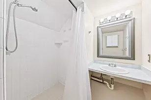 2320 N 68th St, Wauwatosa, WI 53213 - Photo 20