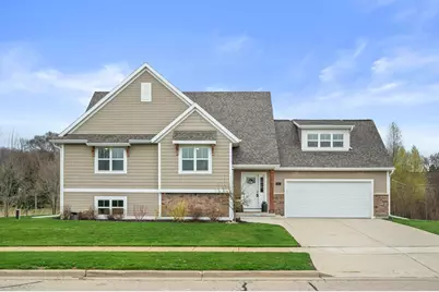 261  Cardinal Dr, Sullivan, WI 53178 - Photo 22