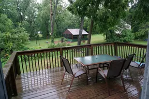 538 S Gault St, Whitewater, WI 53190 - Photo 6