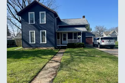 517 E Union St, Oconomowoc, WI 53027 - Photo 1