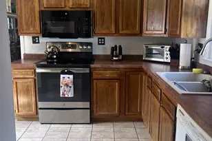 517 E Union St, Oconomowoc, WI 53066 - Photo 6