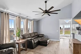 3202 Mirro Dr, Manitowoc, WI 54220 - Photo 24