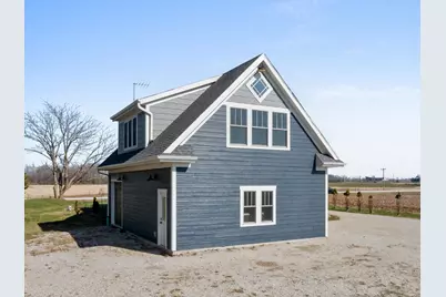 3202  Mirro Dr, Manitowoc, WI 54220 - Photo 50