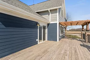 3202 Mirro Dr, Manitowoc, WI 54220 - Photo 56