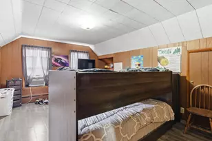 2201 Washington St, Manitowoc, WI 54220 - Photo 8