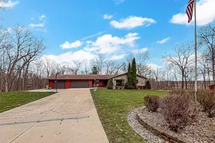 28808 Grove Ln, Racine, WI 53185 - Photo 2