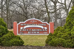 1915 Mallard Pointe Cir, Waukesha, WI 53189 - Photo 34