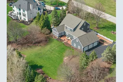 W289N3344  Lost Creek Ct, Delafield, WI 53072 - Photo 62