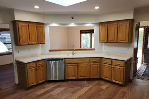 428 Hillcrest Dr, Fontana, WI 53125 - Photo 10